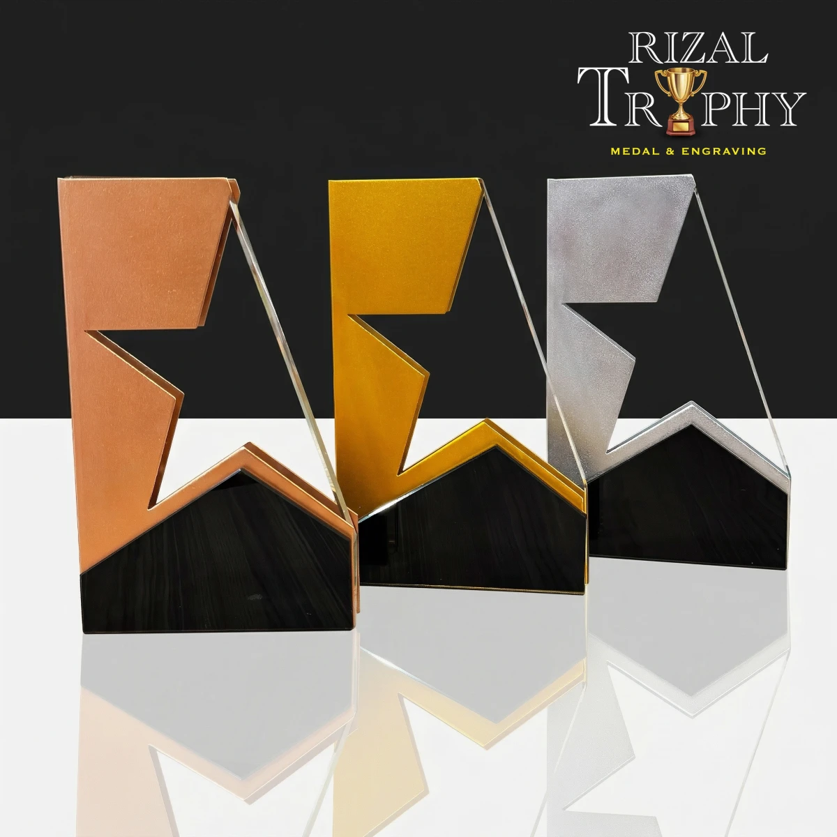 RTC225 Crystal Plaque