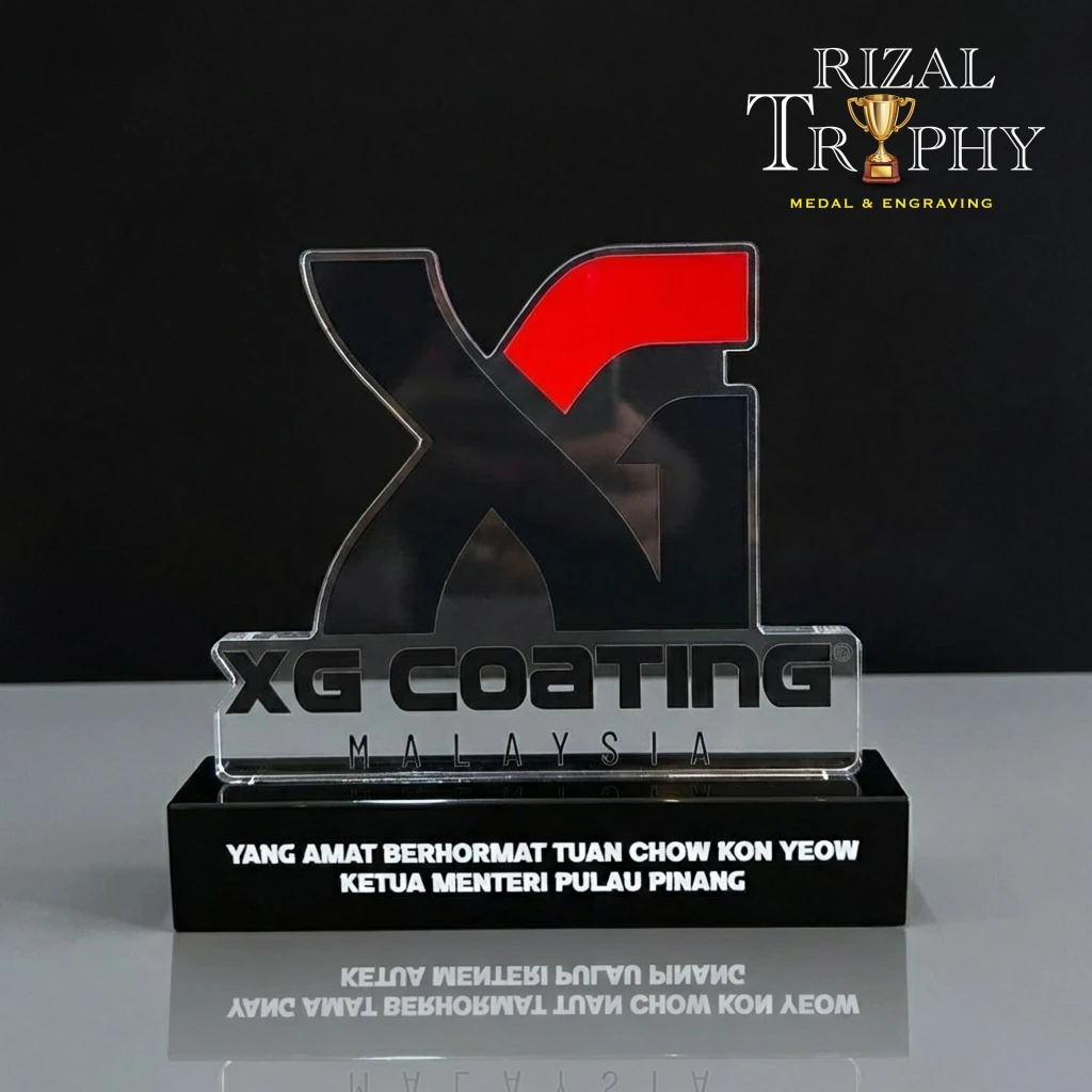Trophy Custom