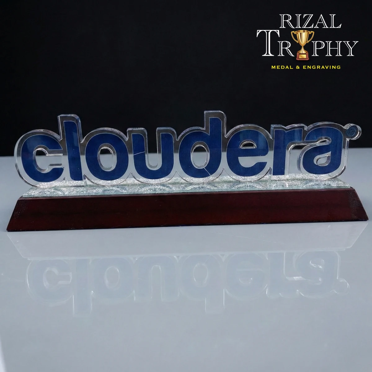 Trophy Custom