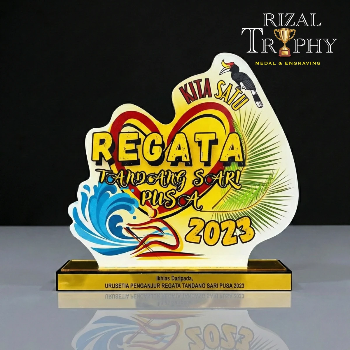 Trophy Custom