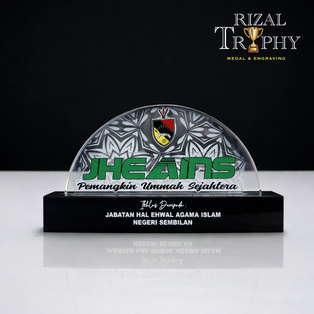 Trophy Custom