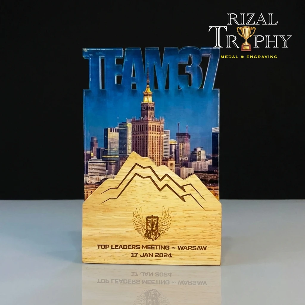 Trophy Custom