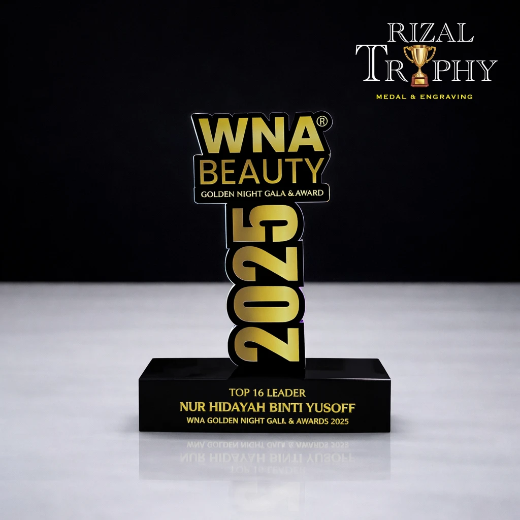 Trophy Custom