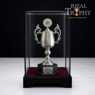 Trophy Casing Box - Rizal Trophy