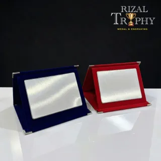 Trophy Giftbox - Rizal Trophy