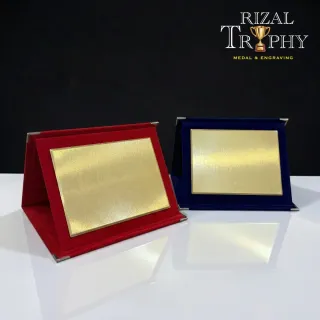 Trophy Giftbox - Rizal Trophy