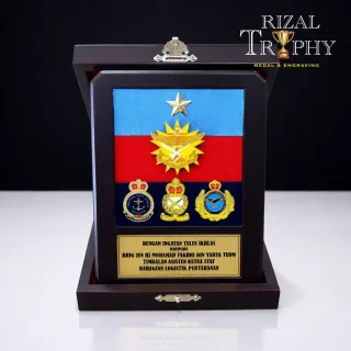 Trophy Giftbox Custom - Rizal Trophy
