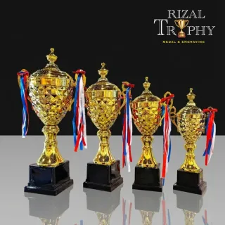 Trophy Piala Pusingan - Rizal Trophy